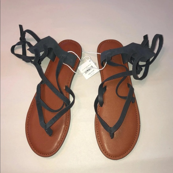 American Eagle Suede Sandals - Picture 1 of 3